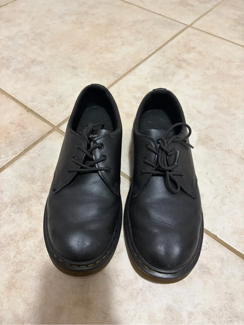 Women’s Black Dr martins low top Shoes